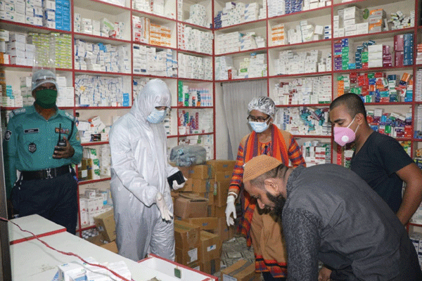 বরিশালে ৬ ব্যবসা প্রতিষ্ঠানকে ৪৮ হাজার টাকা জরিমানা

