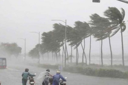 নিম্নচাপের আবহাওয়া কি করোনাকে আরও ভয়ঙ্কর করে তুলবে?