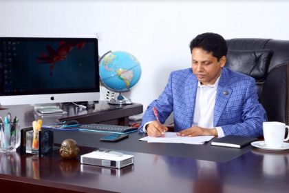 বুদ্ধ পূর্ণিমা উপলক্ষ্যে মাহবুবুল এ খালিদের গান (ভিডিও)