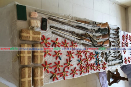 টেকনাফে 'বন্দুকযুদ্ধে' ৩ ডাকাত নিহত, অস্ত্র ও ইয়াবা উদ্ধার 