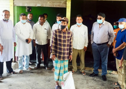 বিশ্বনাথে দুস্থদের মধ্যে সরকারি ত্রাণ বিতরণ