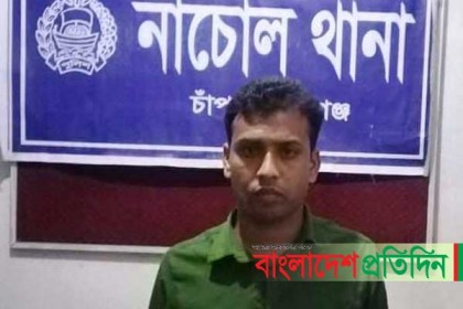 ছদ্মবেশে মসজিদে ধর্ষকের সাথে নামাজ পড়ল পুলিশ, অতঃপর...