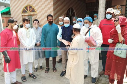 অন্ধ-বিকলাঙ্গদের নগদ সহায়তা ঢাকা দক্ষিণ আওয়ামী লীগের
