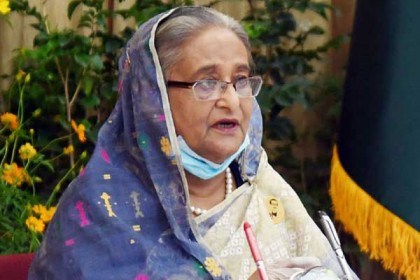 মানুষের কষ্টের কথা চিন্তা করে কিছু সেক্টর খুলে দেওয়ার চেষ্টা করছি : প্রধানমন্ত্রী