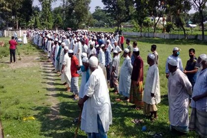 ইসলামী ঐক্যজোটের চেয়ারম্যান আব্দুল লতিফ নেজামীর দাফন সম্পন্ন