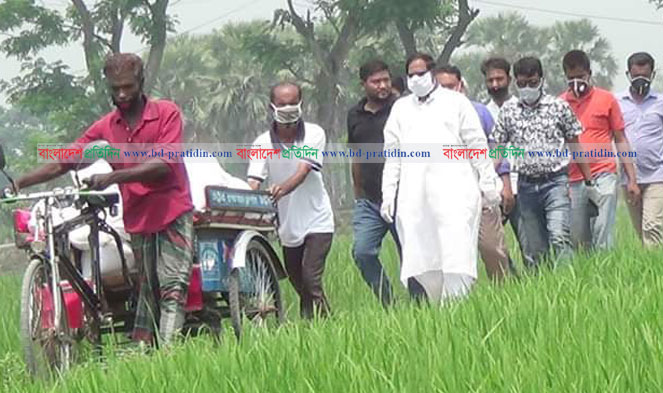 শখের গাড়ি বিক্রি করে খাদ্য সহায়তা দিচ্ছেন এমপি সামছুল আলম