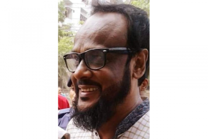 ওএমএস তালিকায় স্ত্রী-কন্যার নাম, আওয়ামী লীগ নেতার ডিলারশিপ বাতিল