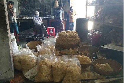 বাগেরহাটে ভেজাল সেমাই তৈরি করায় জরিমানা 