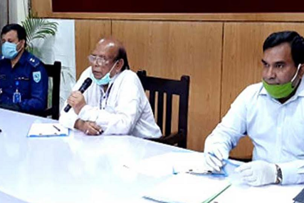 ঠাকুরগাঁওয়ে নিত্যপণ্য বাদে সব দোকান বন্ধ ঘোষণা