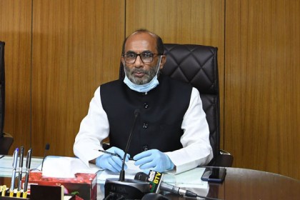 সমুদ্রসীমায় অবৈধ মৎস্য আহরণ বন্ধ করতে হবে: প্রাণিসম্পদ মন্ত্রী
