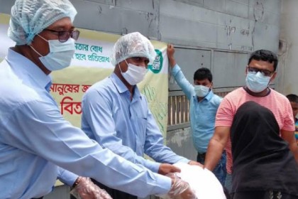তৃতীয় ধাপে ১১ হাজার পরিবারকে খাদ্য সহায়তা দিল প্রাণ-আরএফএল 