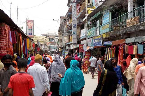 গাইবান্ধায় বন্ধ করা হলো মার্কেট