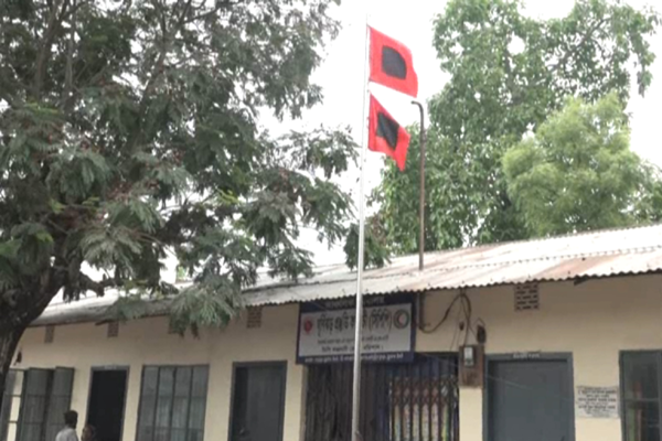 ঝড় শুরুর আগেই আশ্রয় কেন্দ্রে যাওয়ার আহ্বান