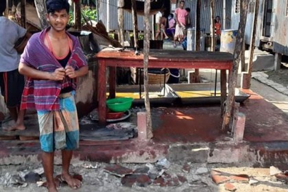 শিবচরে ভেজাল সেমাই কারখানায় অভিযান