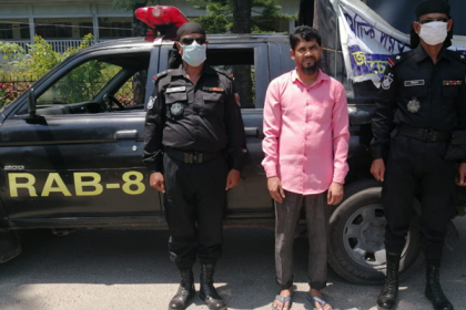 পটুয়াখালীতে ভুয়া চিকিৎসক আটক

