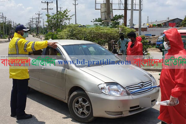 নরসিংদীতে করোনাযুদ্ধ জয়ে 'সুপার হিরো'র ভূমিকায় জেলা পুলিশ