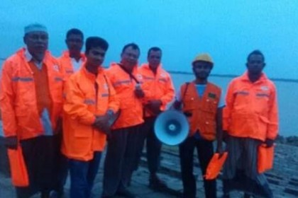 ঘূর্ণিঝড় আম্ফান মোকাবেলায় প্রস্তুতি চলছে বরগুনায় 