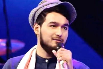 'দাঁড়াও তোমার লেজেন্ডদের শিখাবো কিভাবে ২০২০ সালে মিউজিক করতে হয়'