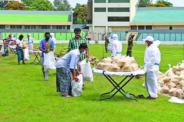 দুই হাজার পরিবারে সেনাবাহিনীর ফ্রি নিত্যপণ্য