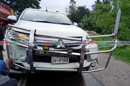 সড়ক দুর্ঘটনার কবলে পরিকল্পনামন্ত্রীর গাড়ি