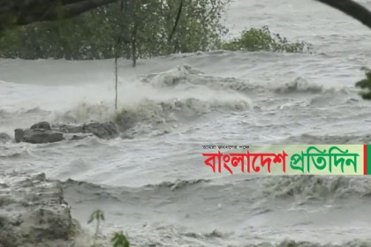 বরগুনায় নিম্নাঞ্চল প্লাবিত, আশ্রয়কেন্দ্রে দুই লক্ষাধিক মানুষ