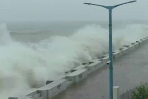 ২৮৩ বছরের পুরনো পথেই চললো আম্ফানের তাণ্ডব!