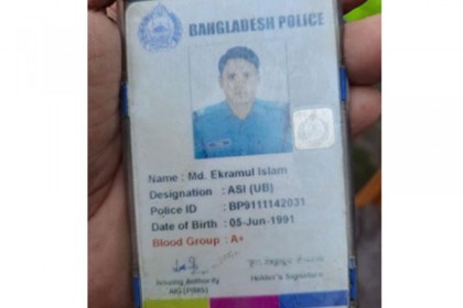 বড়াইগ্রামে ট্রাকচাপায় গোয়ন্দো পুলিশের কর্মকর্তা নিহত