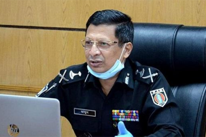 গুজবের পোস্টে লাইক-শেয়ার করলেই আইনানুগ ব্যবস্থা