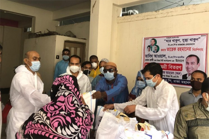 উত্তর সিটির সব ওয়ার্ডে খাদ্যসামগ্রী বিতরণ করলেন তাবিথ আউয়াল