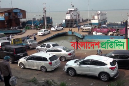 কিছুটা চাপ কমেছে পাটুরিয়া ঘাটে