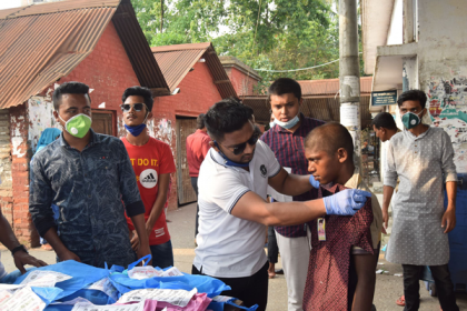 প্রধানমন্ত্রীর ঈদ উপহার পেল দুই শতাধিক পথশিশু