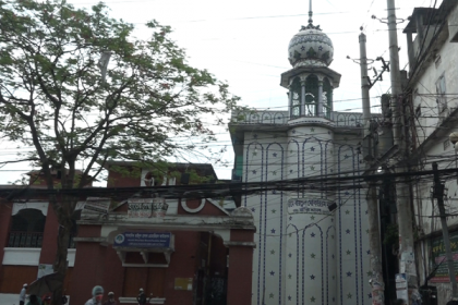 বরিশালে প্রধান প্রধান মসজিদে একাধিক ঈদ জামাত আয়োজন

