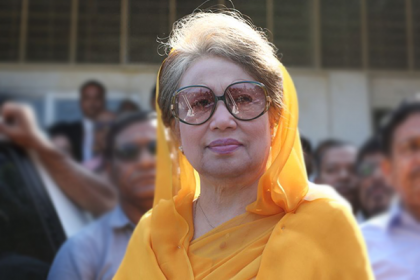 সন্ধ্যায় খালেদা জিয়ার সঙ্গে দলের স্থায়ী কমিটির ঈদ শুভেচ্ছা বিনিময়