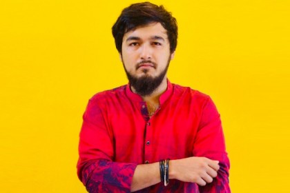 গোপনে বিয়ে করেছেন নোবেল, স্ত্রীকে নিয়ে থাকেন নিকেতনে!