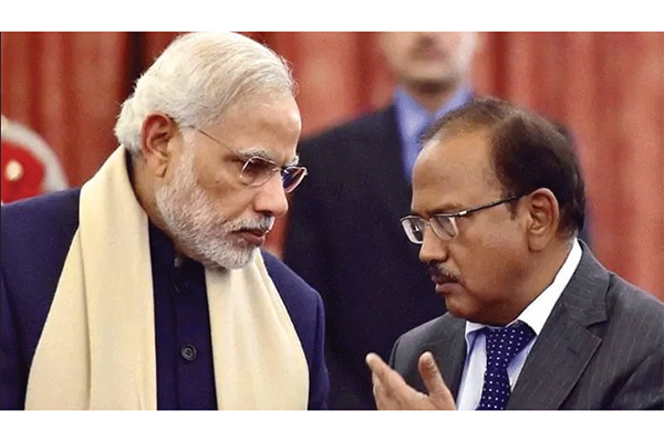 লাদাখে শক্তি বাড়াচ্ছে চীন! নিরাপত্তা উপদেষ্টার সঙ্গে জরুরি বৈঠকে মোদি