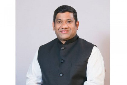 চারিদিকে এত সংকট, কিন্তু দল ও সরকারে ‘স্ট্রংম্যান’ কোথায়?
