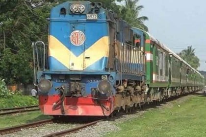 আন্তঃনগর ট্রেন চালু হচ্ছে রবিবার 