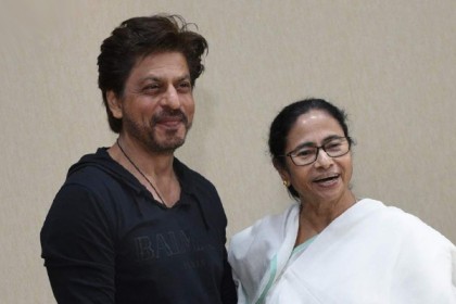 আম্ফানে ক্ষতিগ্রস্ত পশ্চিমবঙ্গের পাশে শাহরুখ