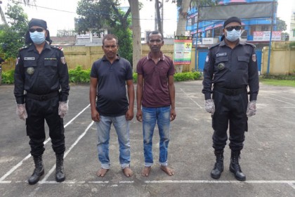 হবিগঞ্জ থেকে ঢাকায় যাওয়ার পথে গাঁজাসহ পিকআপ জব্দ