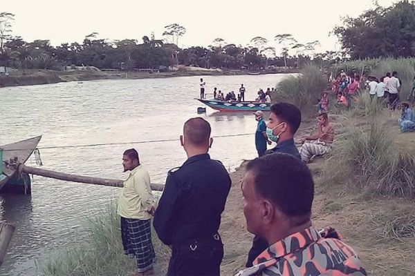 শরীয়তপুরে নদীতে গোসল করতে নেমে যুবক নিখোঁজ