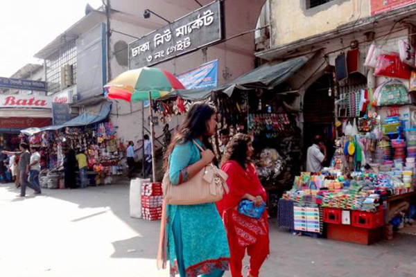 ২ মাসেরও বেশি সময় পর খুলছে নিউমার্কেট