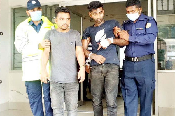 রাজাপুরে পুলিশের ওপর হামলার ঘটনায় মামলা, গ্রেফতার ২