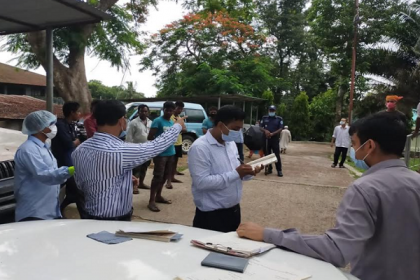 রাঙামাটিতে মাস্ক ব্যবহার না করার অপরাধে ১৭ জনকে অর্থদণ্ড