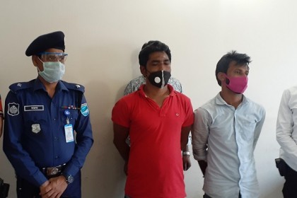 সিদ্ধিরগঞ্জে ইয়াবাসহ সাজাপ্রাপ্ত ডাকাত গ্রেফতার