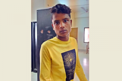 হালুয়াঘাটে ৪ বছরের শিশুকে ধর্ষণের অভিযোগে কিশোর আটক