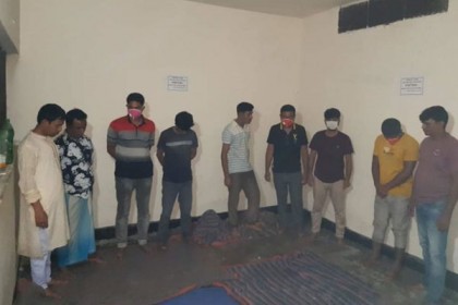 জুয়ার আসর থেকে দেড় লাখ টাকা জব্দ, ৩ জনপ্রতিনিধিসহ আটক ৯