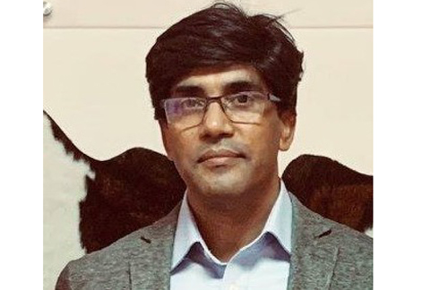 আপনি যদি সাধারণ নাগরিক হতেন, তাহলে আইসিইউ জোগাড় করতে পারতেন? 