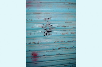 নোয়াখালী জেলা যুবলীগের যুগ্ম আহ্বায়ক মঞ্জুর ব্যক্তিগত অফিসে গুলি