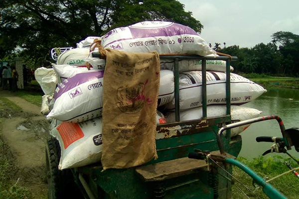 নেত্রকোনায় ত্রাণের ৩৬ বস্তা চাল জব্দ, আটক এক