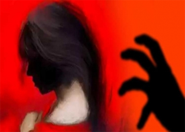 রাজশাহীতে ত্রাণ চাওয়ায় অন্তঃসত্ত্বা নারীকে লাঞ্ছিত